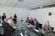 Signatura conveni de col·laboració entre Fundació MACBA i la Fundación AXA [Reportatge fotogràfic acte institucional]