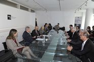 Signatura conveni de col·laboració entre Fundació MACBA i la Fundación AXA [Reportatge fotogràfic acte institucional]