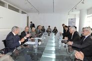 Signatura conveni de col·laboració entre Fundació MACBA i la Fundación AXA [Reportatge fotogràfic acte institucional]