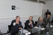 Signatura conveni de col·laboració entre Fundació MACBA i la Fundación AXA [Reportatge fotogràfic acte institucional]