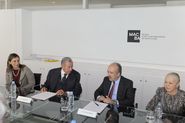 Signatura conveni de col·laboració entre Fundació MACBA i la Fundación AXA [Reportatge fotogràfic acte institucional]