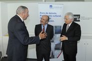 Signatura conveni de col·laboració entre Fundació MACBA i la Fundación AXA [Reportatge fotogràfic acte institucional]