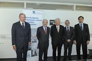 Signatura conveni de col·laboració entre Fundació MACBA i la Fundación AXA [Reportatge fotogràfic acte institucional]