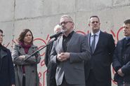 Tots junts podem parar la sida. Mural de Keith Haring [Reportatge fotogràfic acte institucional]