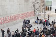 Tots junts podem parar la sida. Mural de Keith Haring [Reportatge fotogràfic acte institucional]