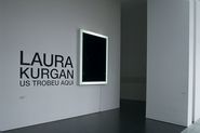 Laura Kurgan. Us trobeu aquí [Reportatge fotogràfic exposició]