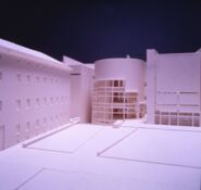 Maqueta avantprojecte edifici MACBA [Reportatge fotogràfic de la construcció de l'edifici MACBA]