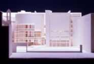 Maqueta avantprojecte edifici MACBA [Reportatge fotogràfic de la construcció de l'edifici MACBA]