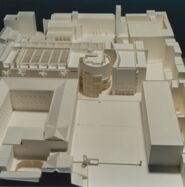 Maqueta avantprojecte edifici MACBA [Reportatge fotogràfic de la construcció de l'edifici MACBA]