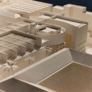 Maqueta avantprojecte edifici MACBA [Reportatge fotogràfic de la construcció de l'edifici MACBA]