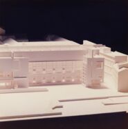 Maqueta avantprojecte edifici MACBA [Reportatge fotogràfic de la construcció de l'edifici MACBA]