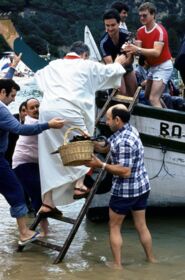 Festa de Santa Cristina d'Aró a Lloret de Mar [198-?-199-?] [Sèrie 35 mm - Pas Universal]